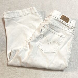 Levi’s 512 Women's White Perfectly Slimming Capris